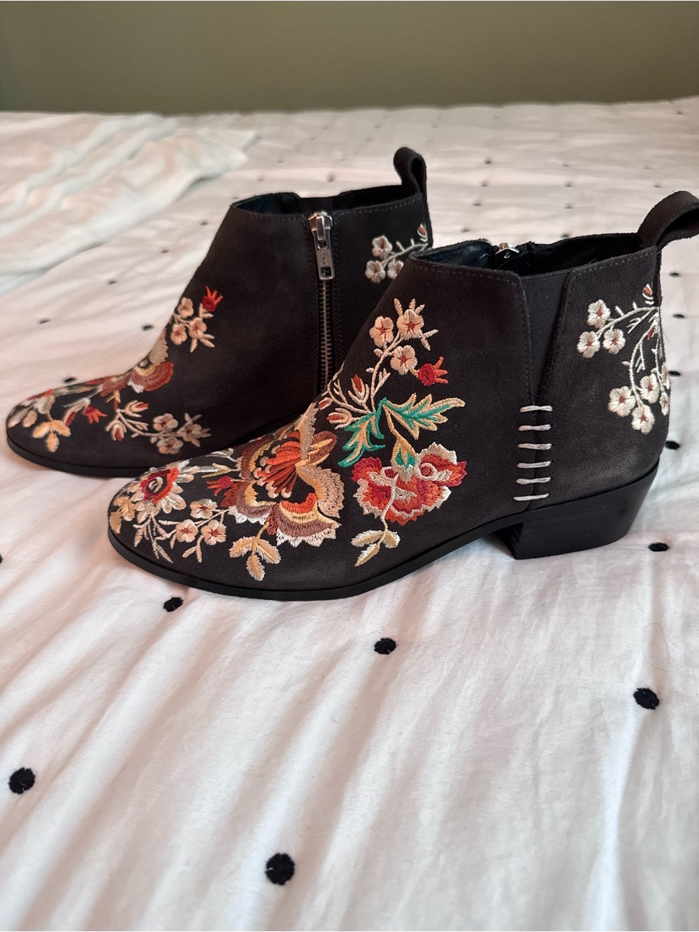 Johnny Was Black Embroidered Floral Ankle Booties